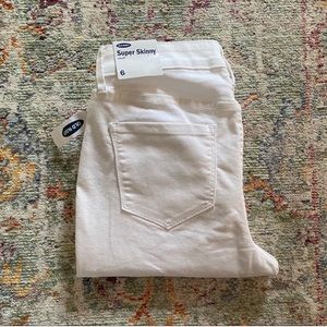 Super Skinny White Jeans NWT